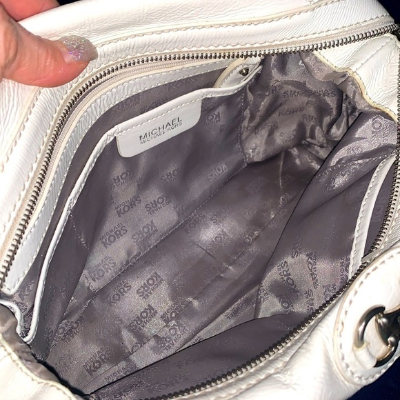 Michael Kors, winter white leather bag - Picture 10 of 12